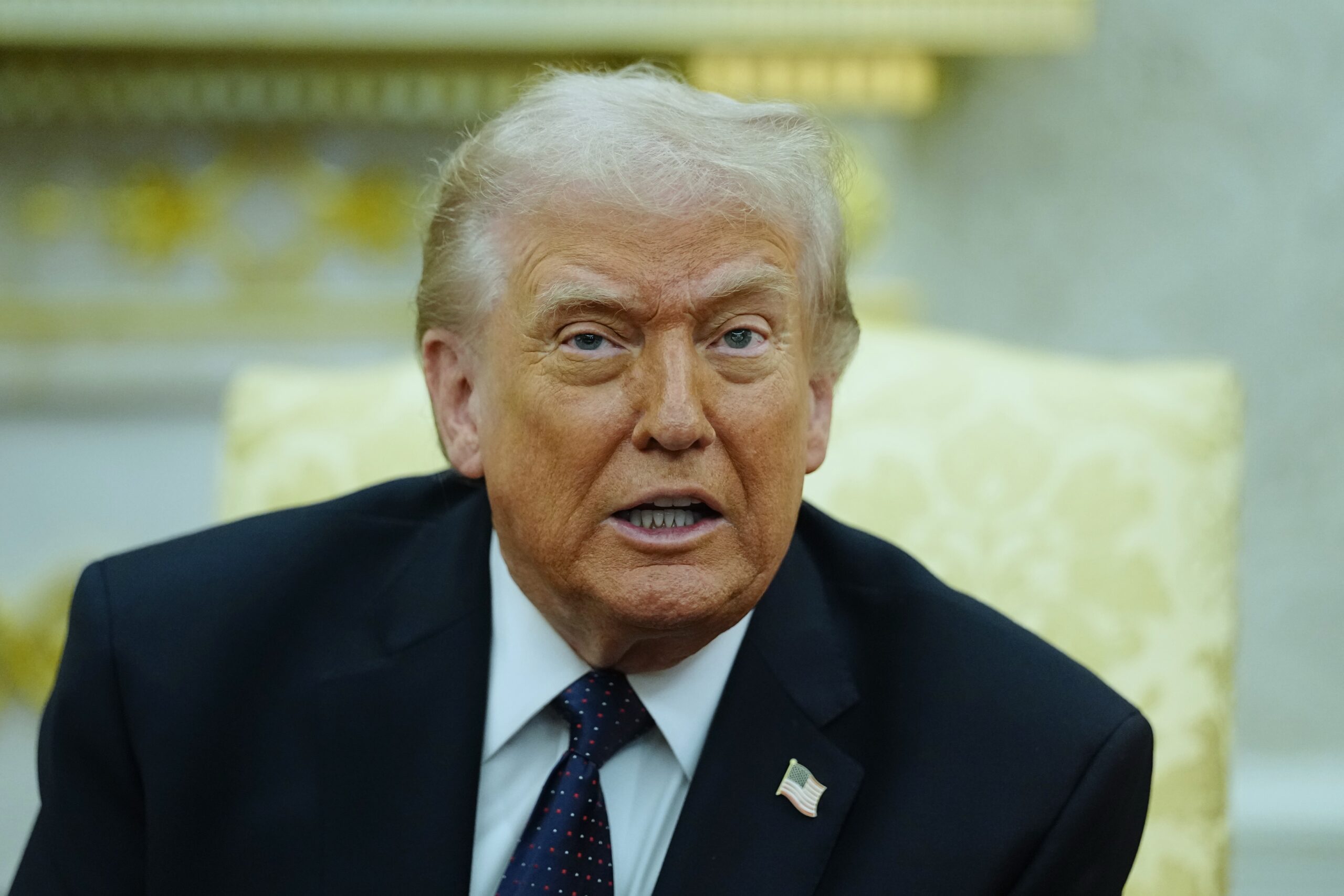 Nouă lovitură juridică pentru administrația Trump: taxa de 100.000 de dolari pentru vizele H-1B este blocată