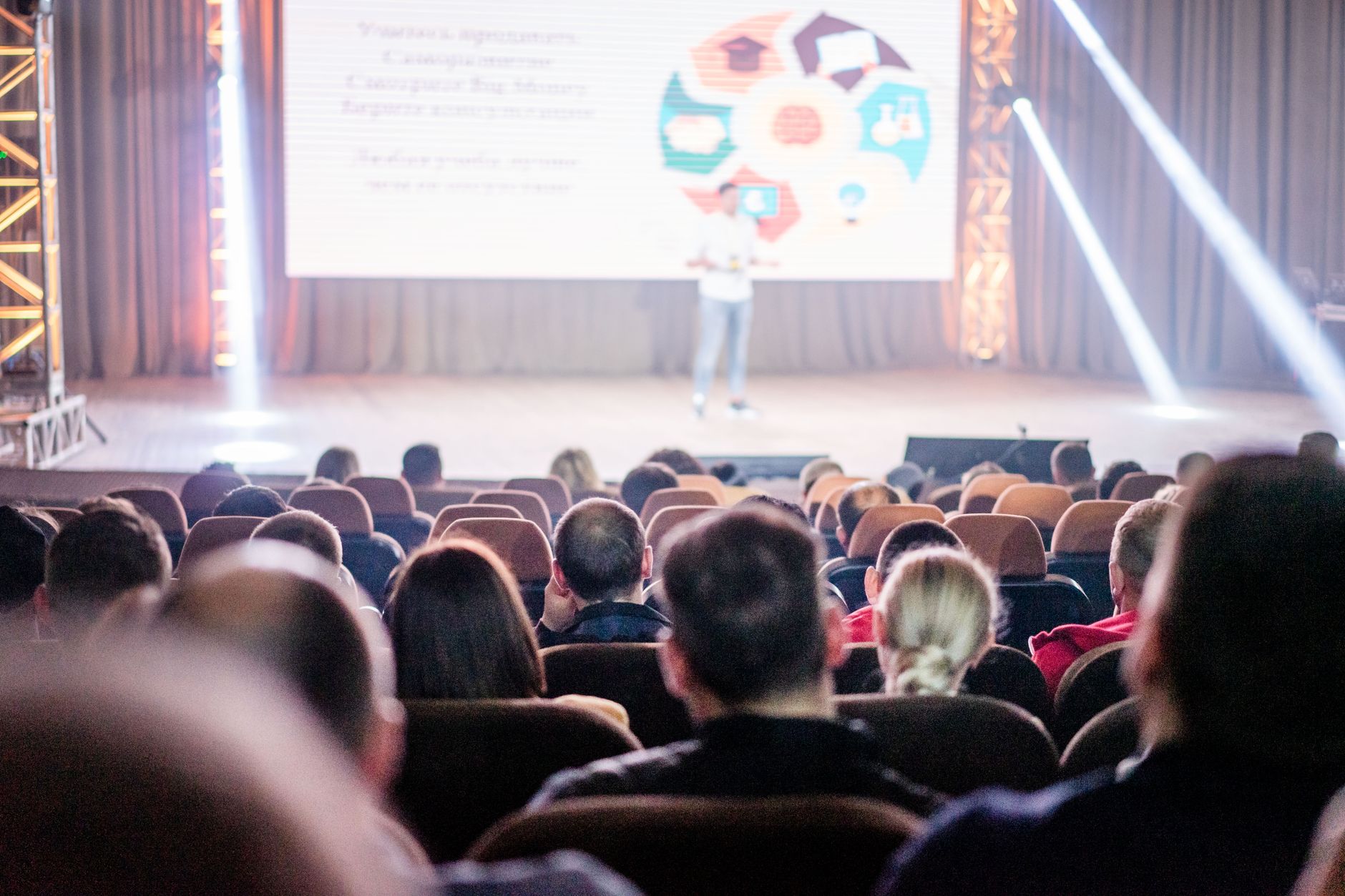 Impact SEE’26 la București: Ryan Reynolds, David Popovici și lideri globali au discutat despre inovație și performanță