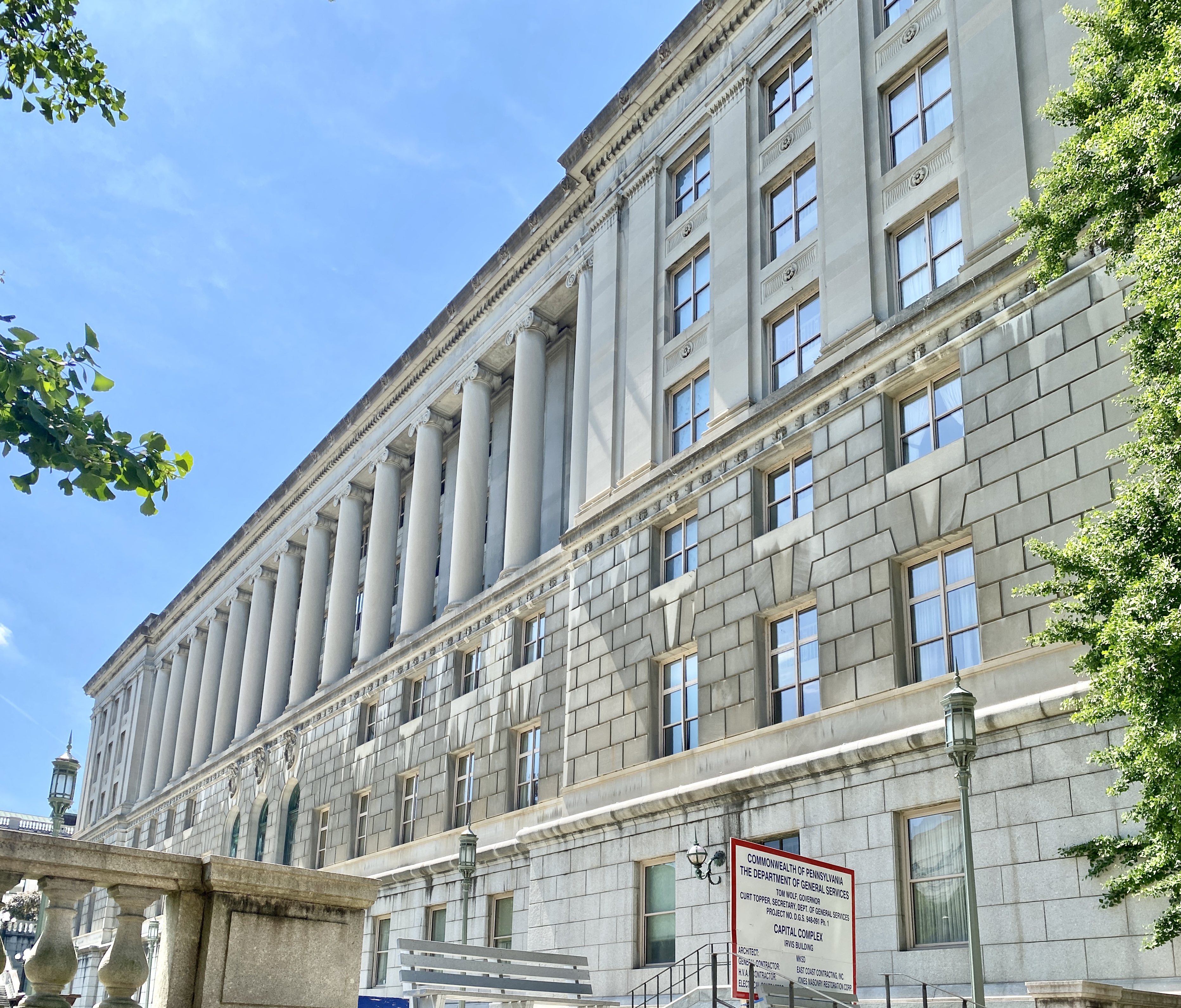 Cătălin Predoiu propune refacerea Coaliției pentru a evita o scufundare economică a țării