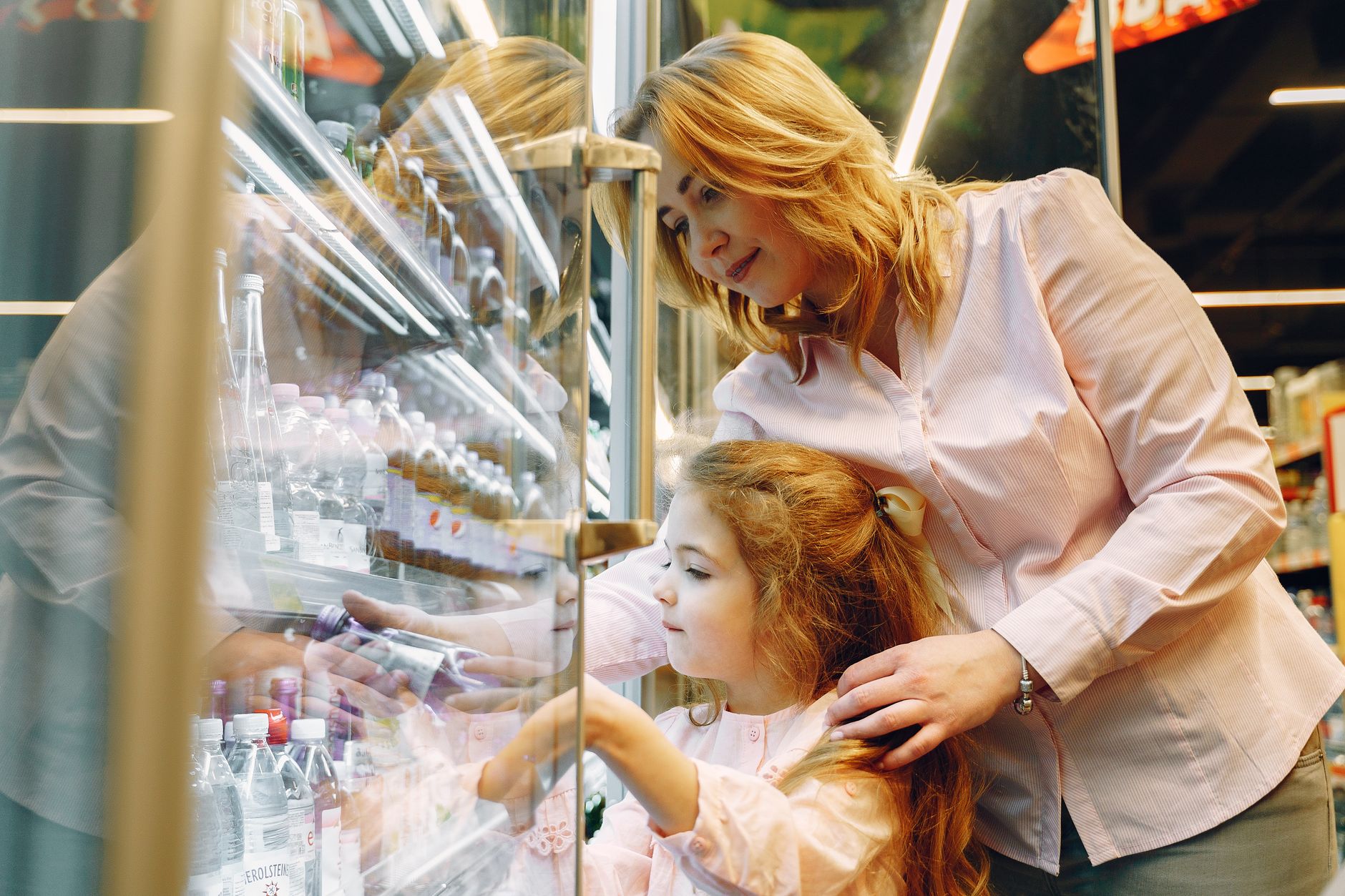 Generația Alpha influențează deciziile de cumpărare ale familiilor din România