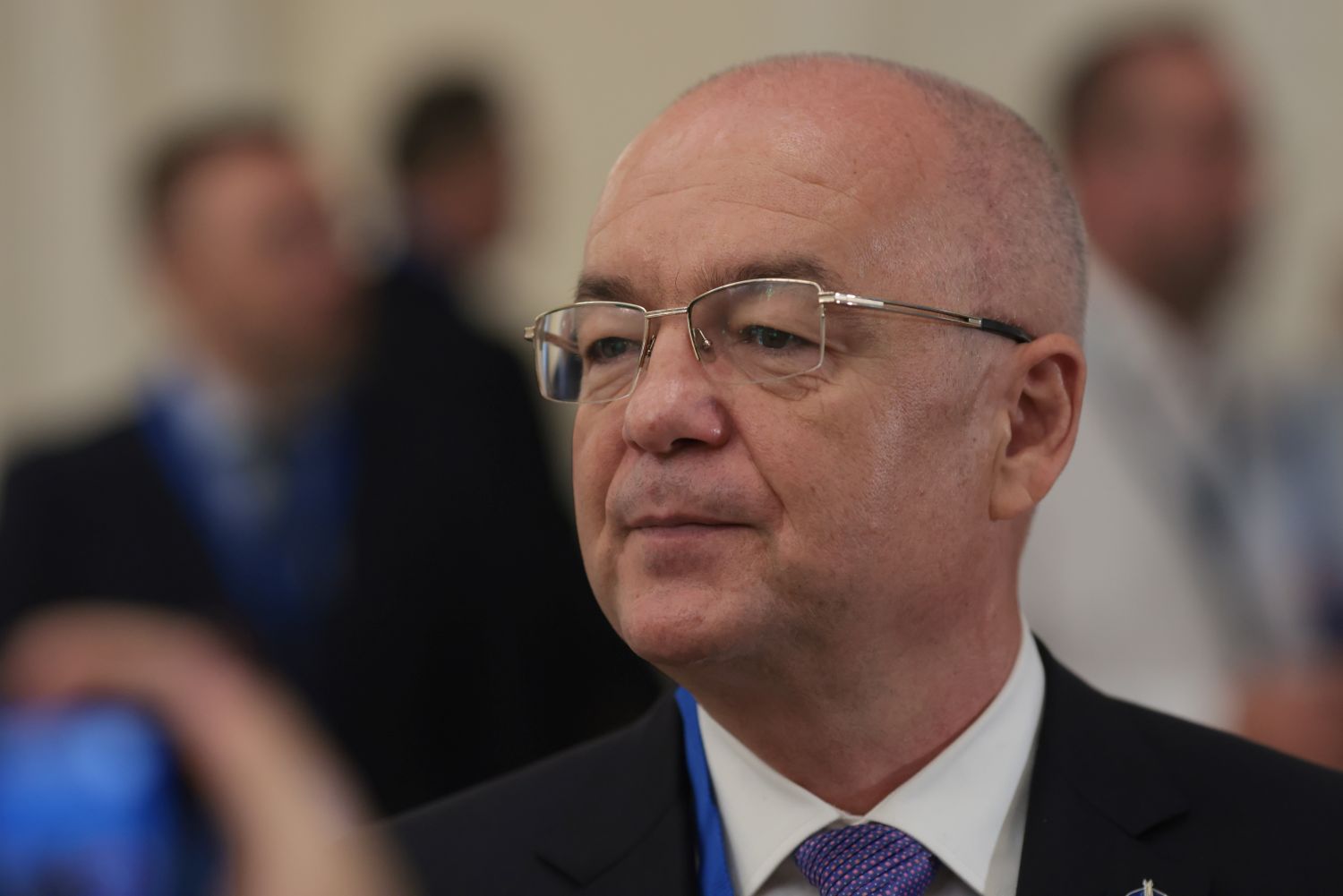 Emil Boc propune teste de limbă pentru muncitorii din afara UE pentru a proteja comunitățile