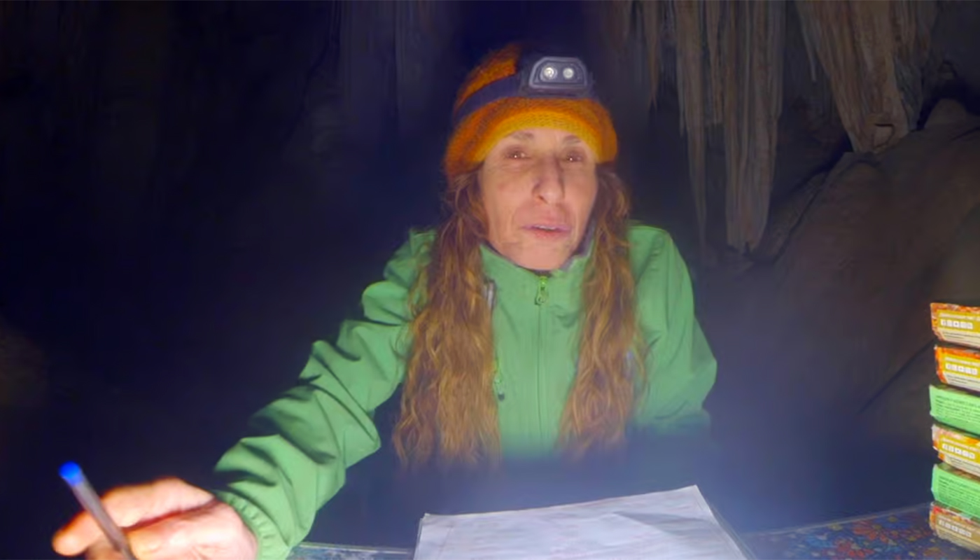 Experiment de izolare extremă: Sportiva Beatriz Flamini a trăit 500 de zile într-o peșteră fără să știe timpul