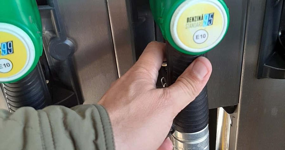 Prețurile la benzină și motorină rămân ridicate în România, 4 octombrie. Motorina se apropie de 11 lei