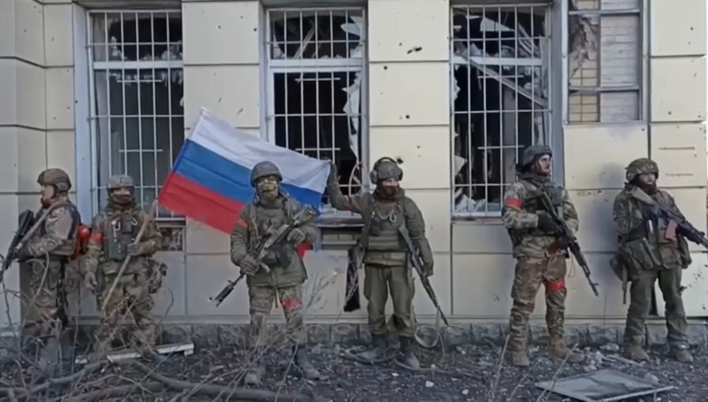 Sfaturi pentru soțiile militarilor ruși care se întorc de pe front: cum să evite conflictele în familie