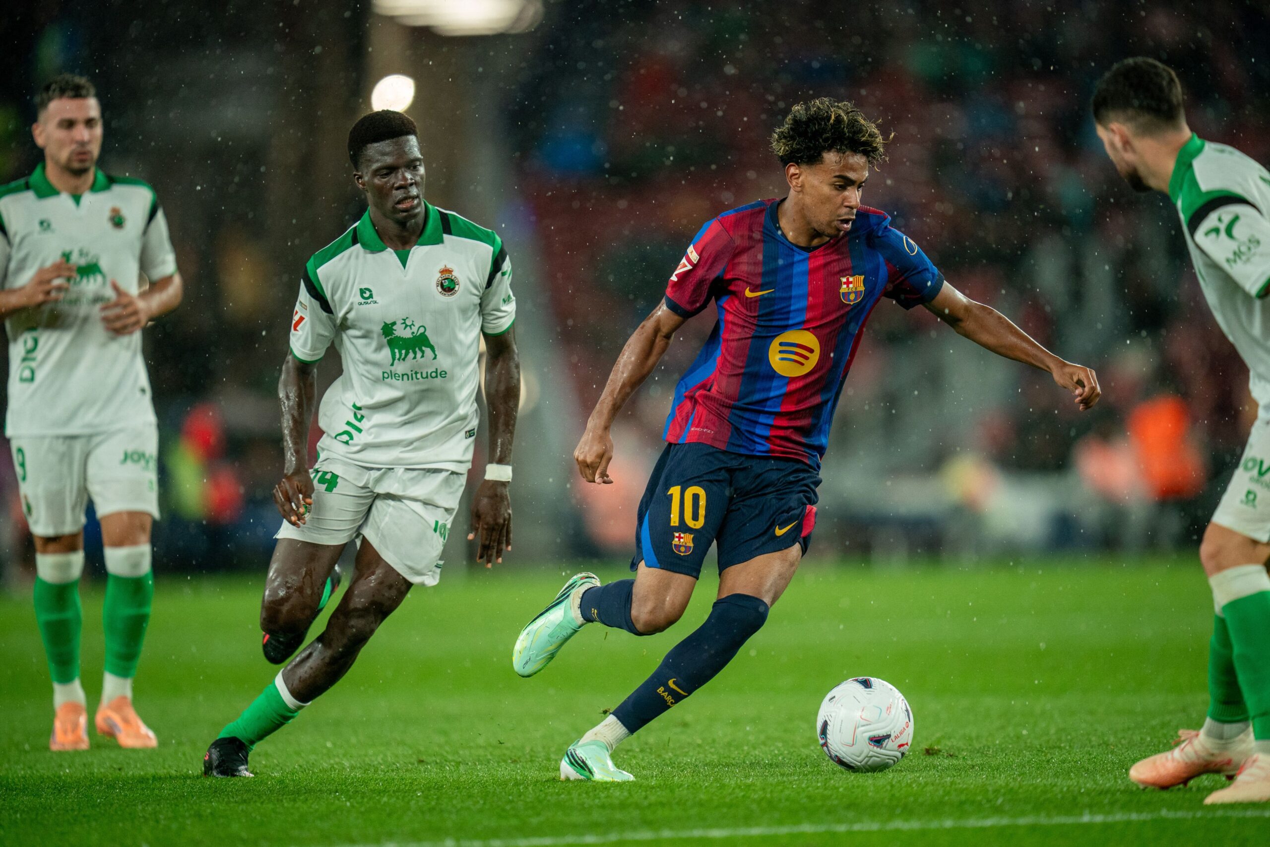 FC Barcelona ar putea fi exclusă din Champions League din cauza cazului Negreira