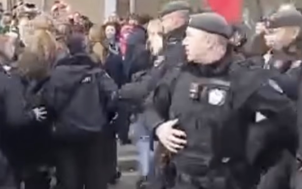 Protest anti-Kremlin la Moscova: zeci de persoane au fost reținute după scandări împotriva lui Vladimir Putin