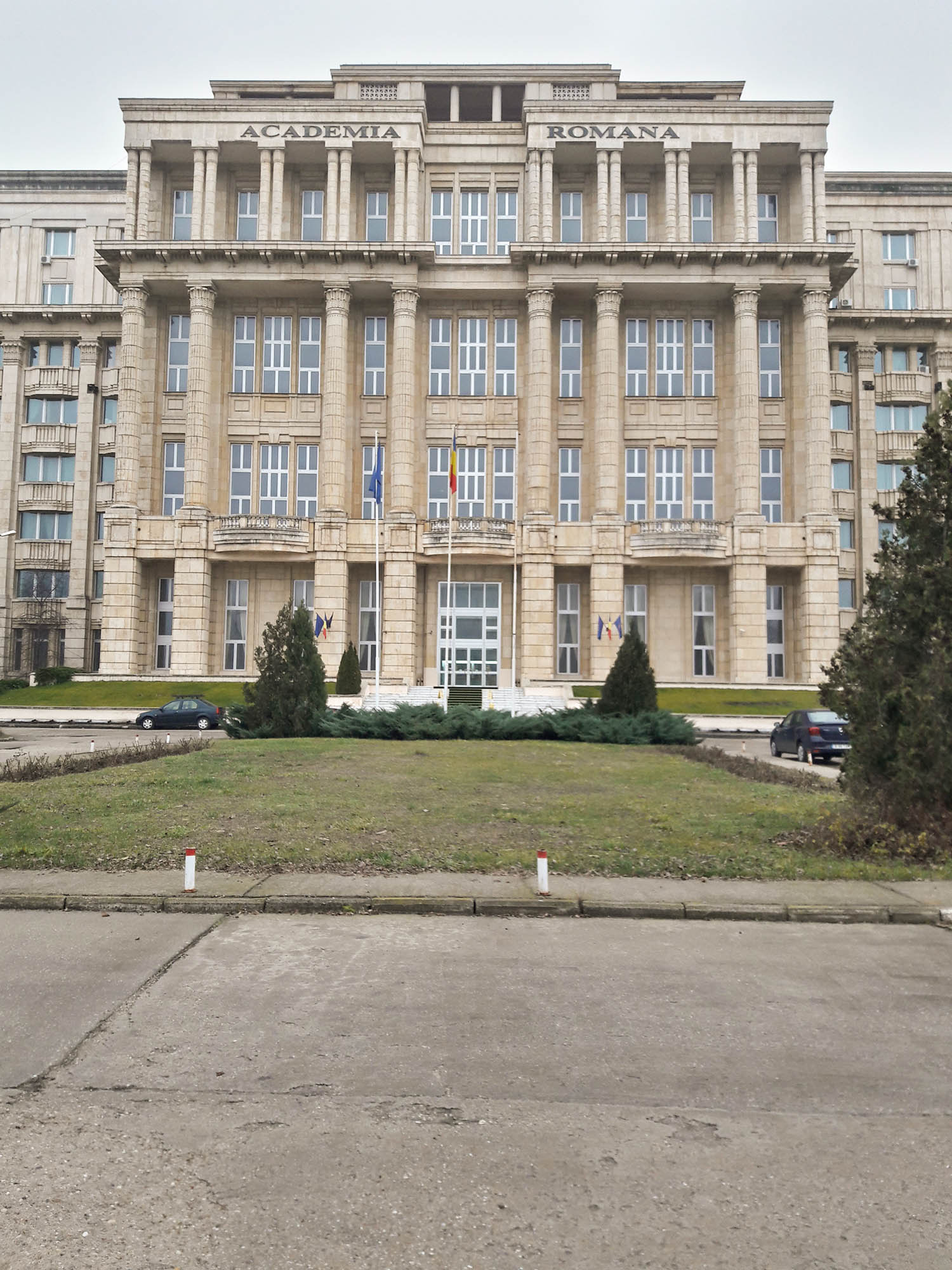 Academia Română poate deveni pilonul de continuitate strategică pentru reconstrucția țării