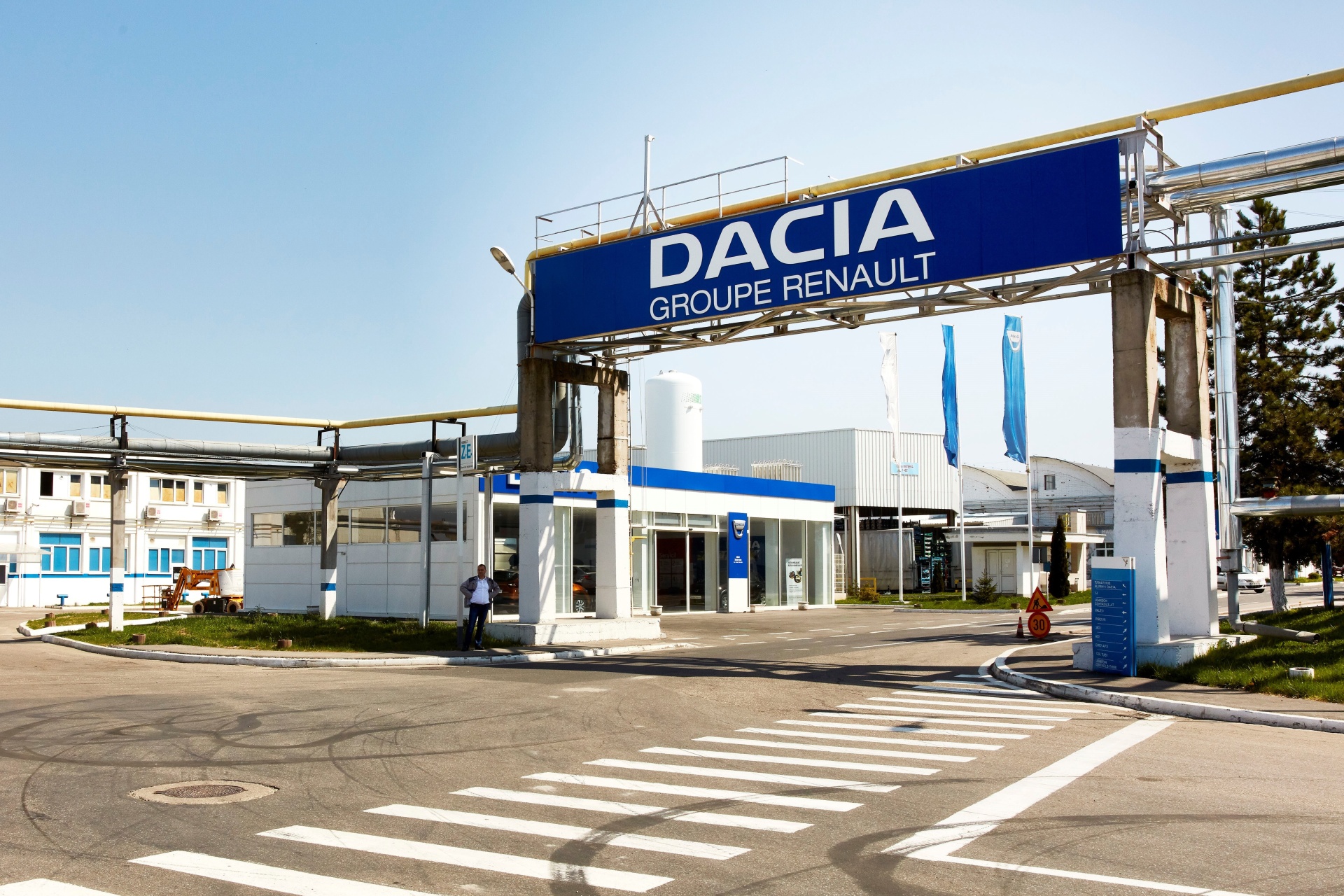 Producția la uzina Dacia din Mioveni se oprește pentru două zile din cauza cererii scăzute