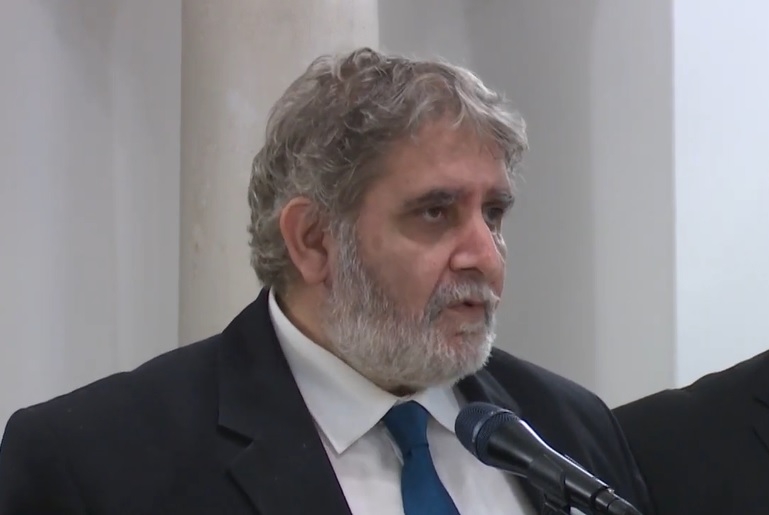 Varujan Pambuccian avertizează asupra riscurilor economice: „Avem două variante” în Parlament