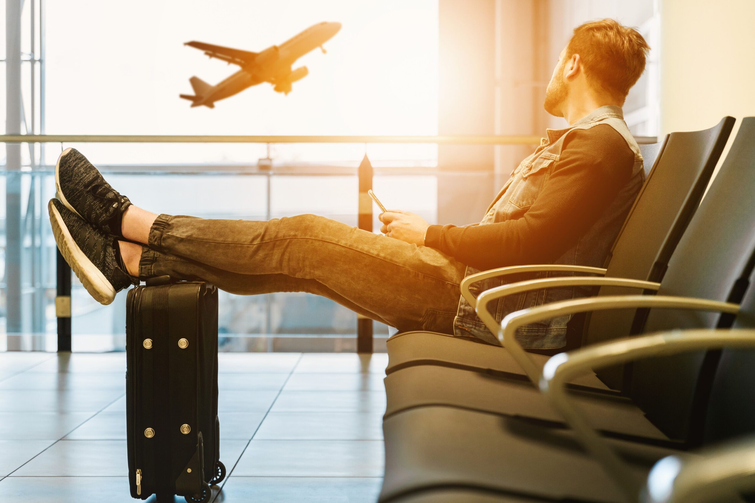 Noue reguli pentru bagajele de cabină în Uniunea Europeană: Ce pot transporta pasagerii gratuit