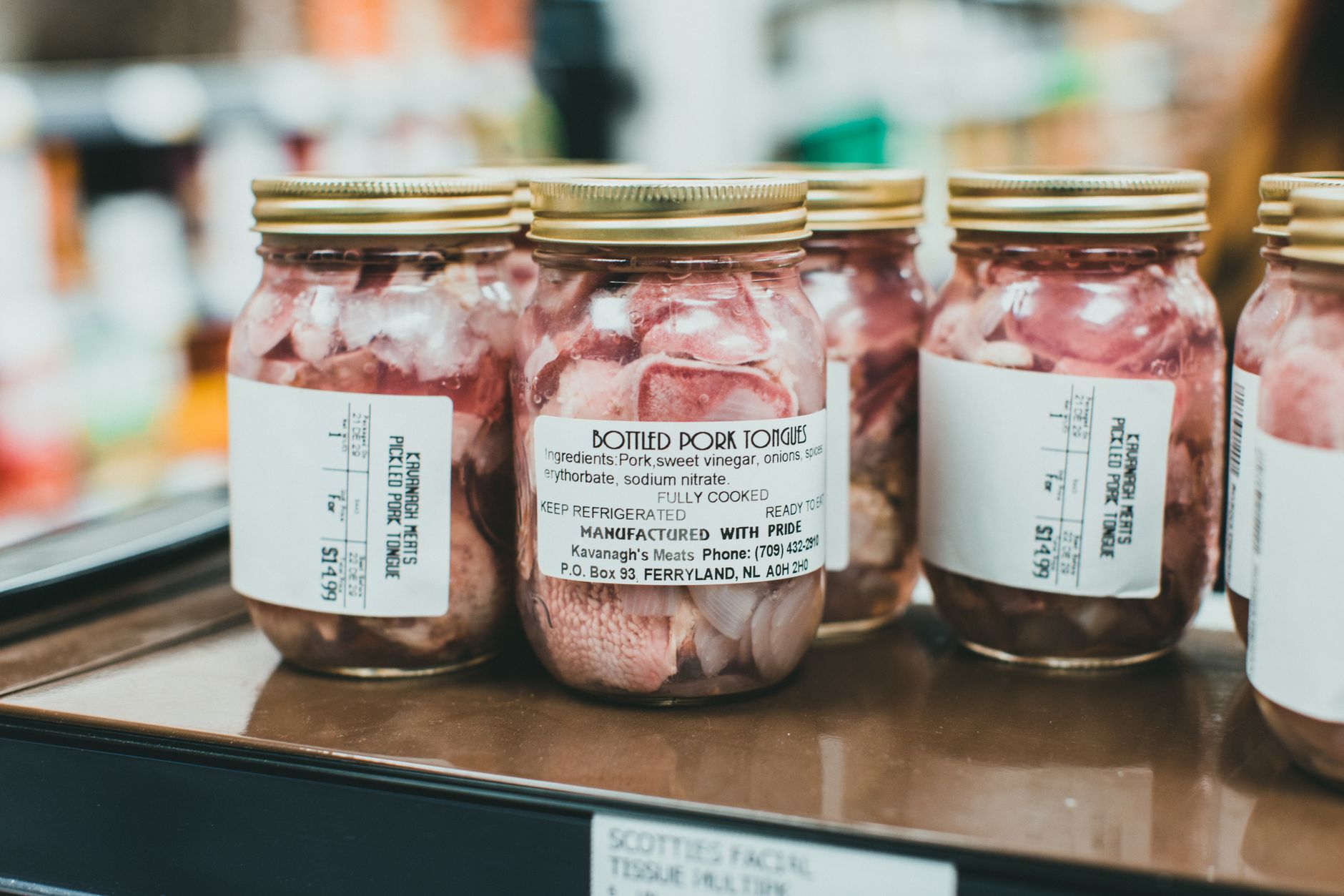 Lidl scade prețurile la produse din carne. Vezi noile costuri pentru cotlet, piept de pui și alte produse