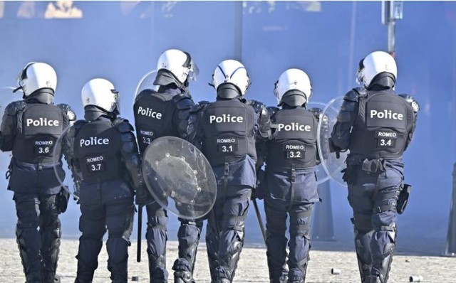 Violențe și distrugeri în Belgia: manifestații ale elevilor de liceu au degenerat în mai multe orașe