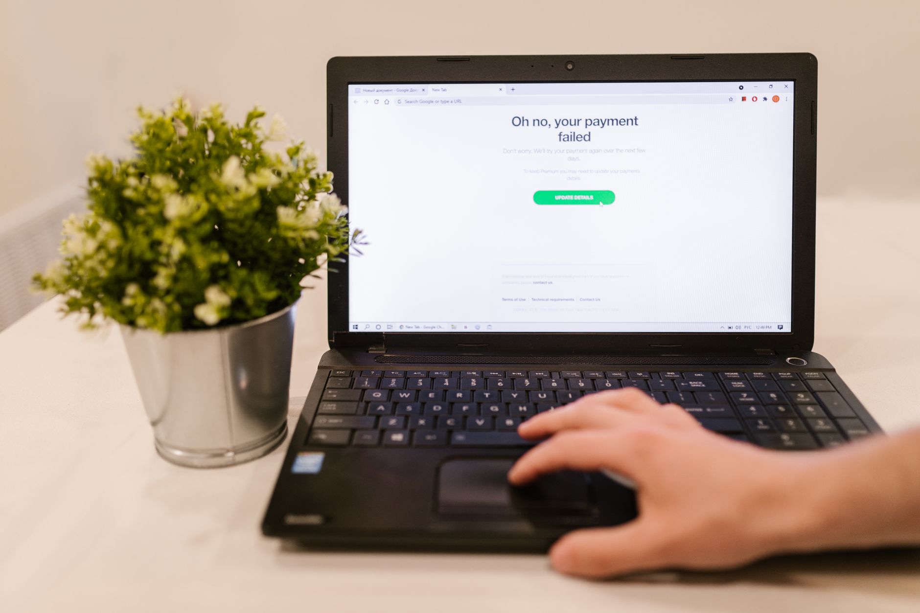 TAROM anunță dificultăți în rezervarea biletelor online, în special pentru zborurile internaționale