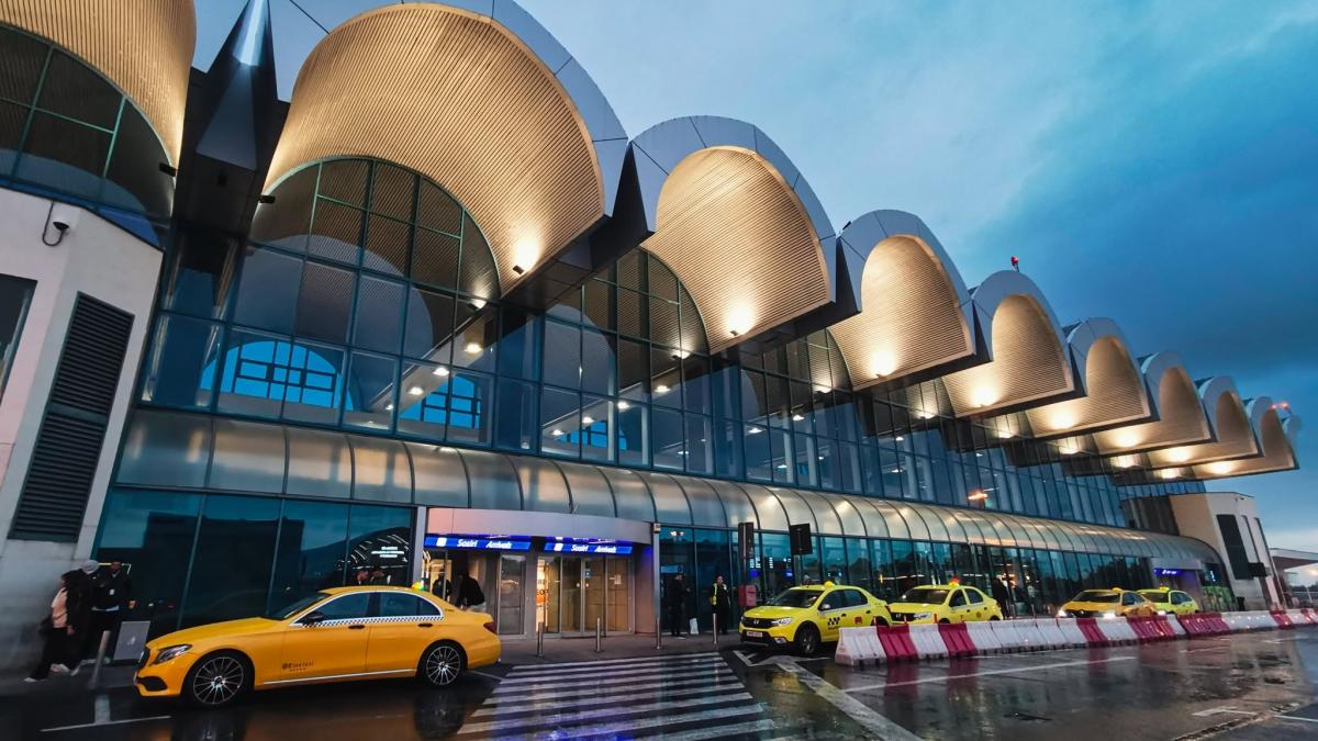 Probleme la rezervarea biletelor TAROM pe cursele internaționale din cauza unor actualizări tehnice