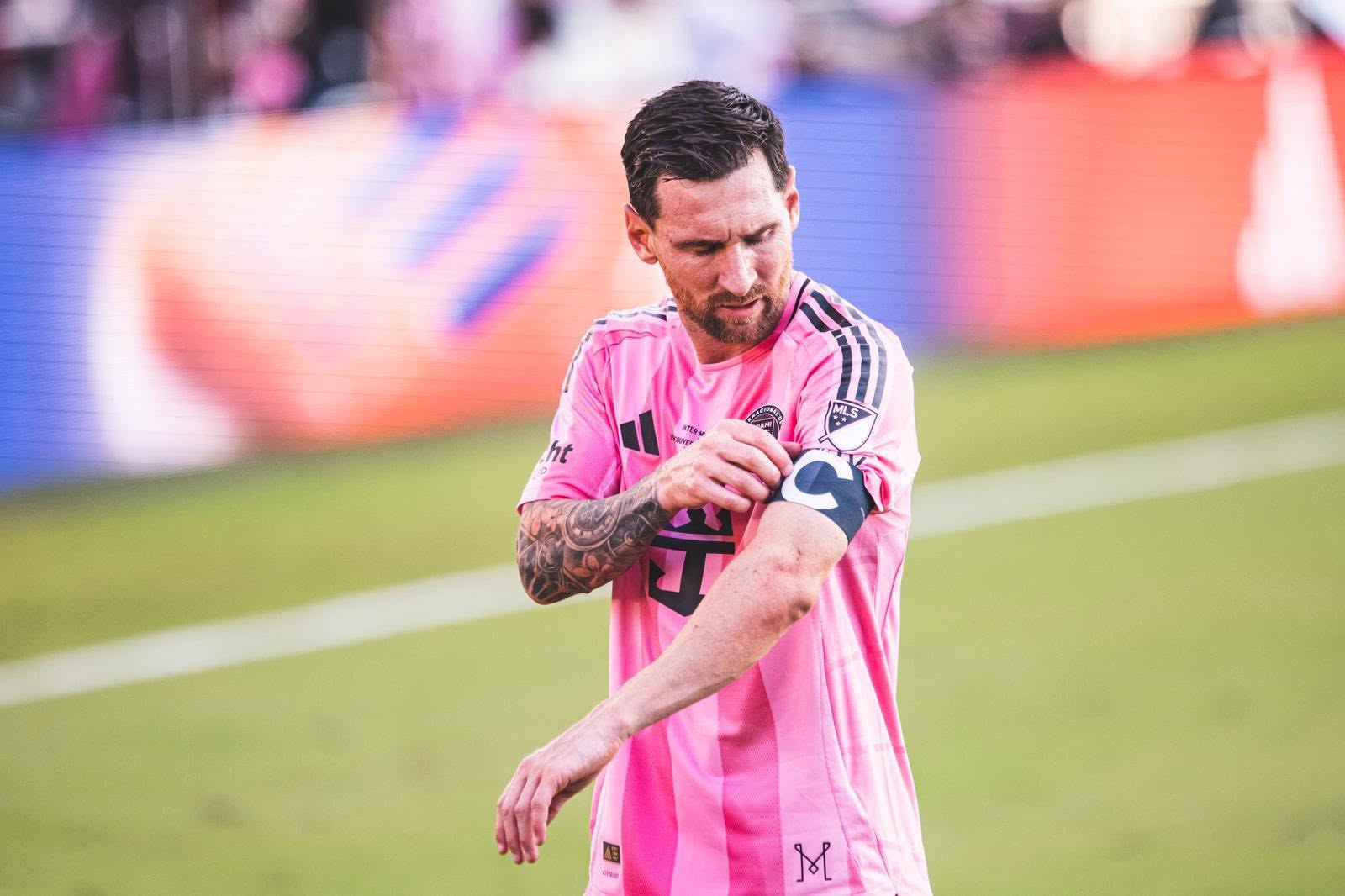 Lionel Messi își încheie cariera la naționala Argentinei după 21 de ani de activitate