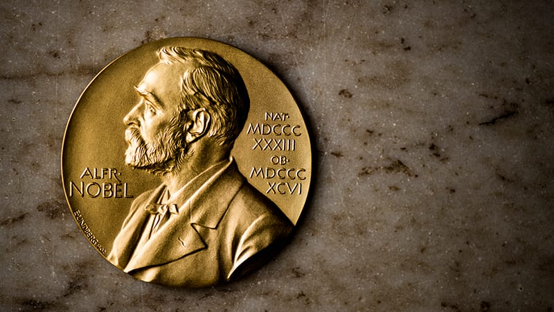 Henri Kagan și Kenso Soai au câștigat Premiul Nobel pentru Chimie 2026