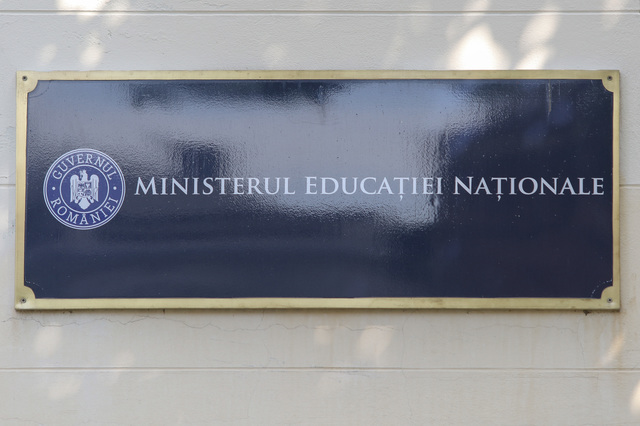 Ministerul Educației: Peste 7.000 de dosare depuse pentru funcțiile de director și director adjunct