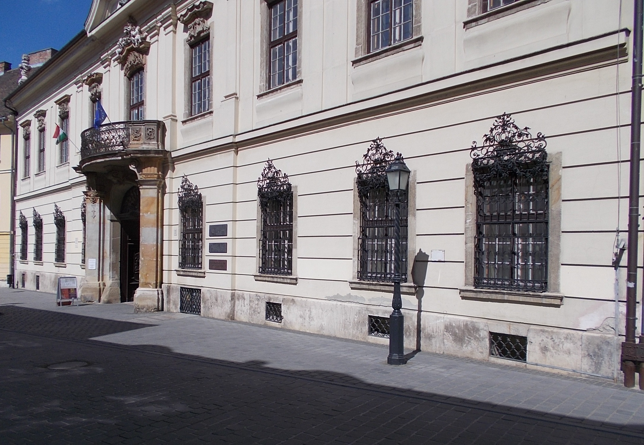 Eveniment dedicat copiilor la Palatul Cantacuzino: Soroban, pictură și muzică clasică
