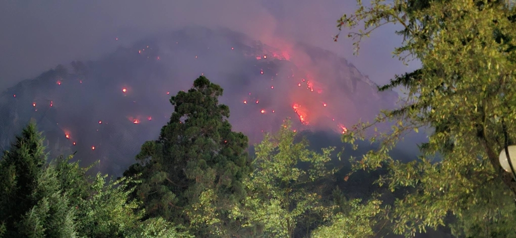 Dezastru în Băile Herculane: Incendiile de pădure și criza economică distrug sezonul turistic