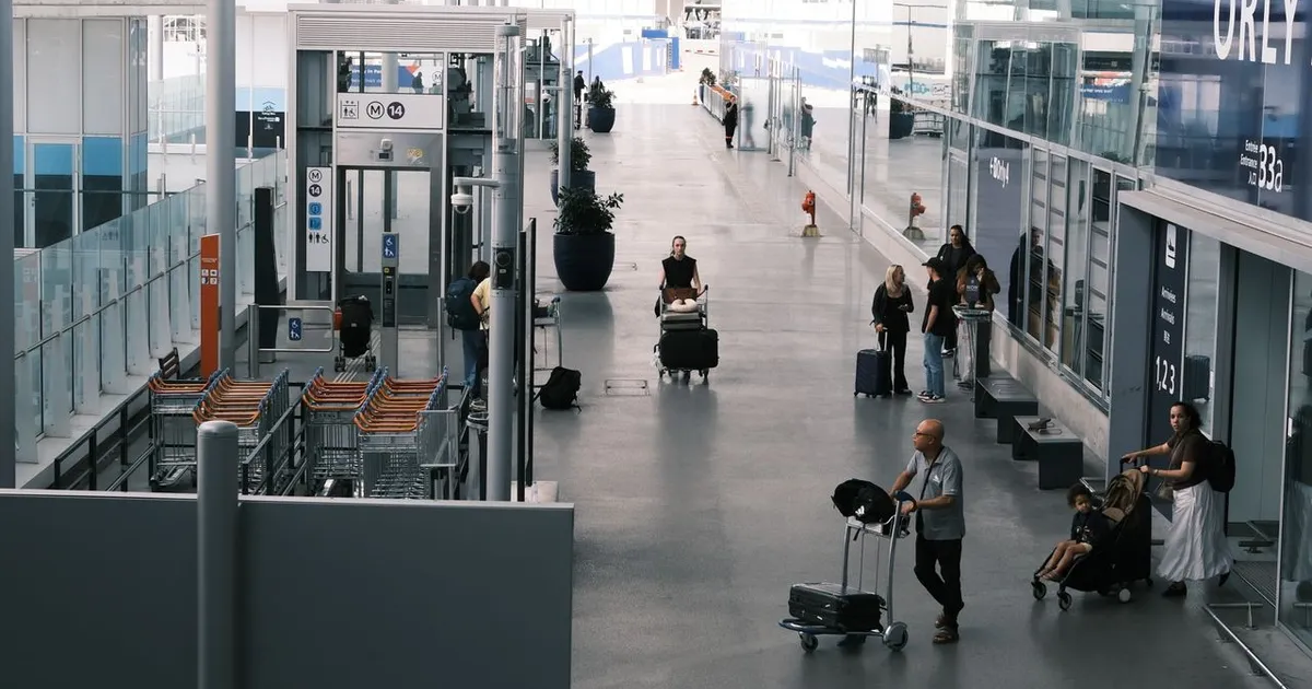 Avertisment oficial de la MAE pentru românii care călătoresc în Belgia: perturbări majore la transportul aerian și feroviar