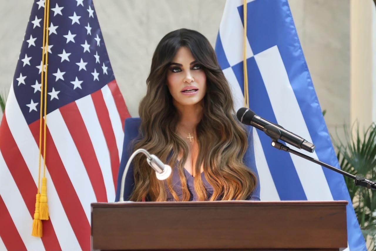 Ambasadorul SUA în Grecia ar fi cerut 100.000 de dolari pentru a-și plăti o datorie, susține un om de afaceri