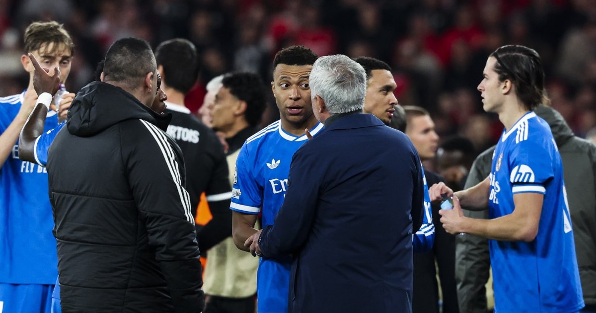 Jose Mourinho îl apără pe Kylian Mbappe: criticile media sunt ridicole
