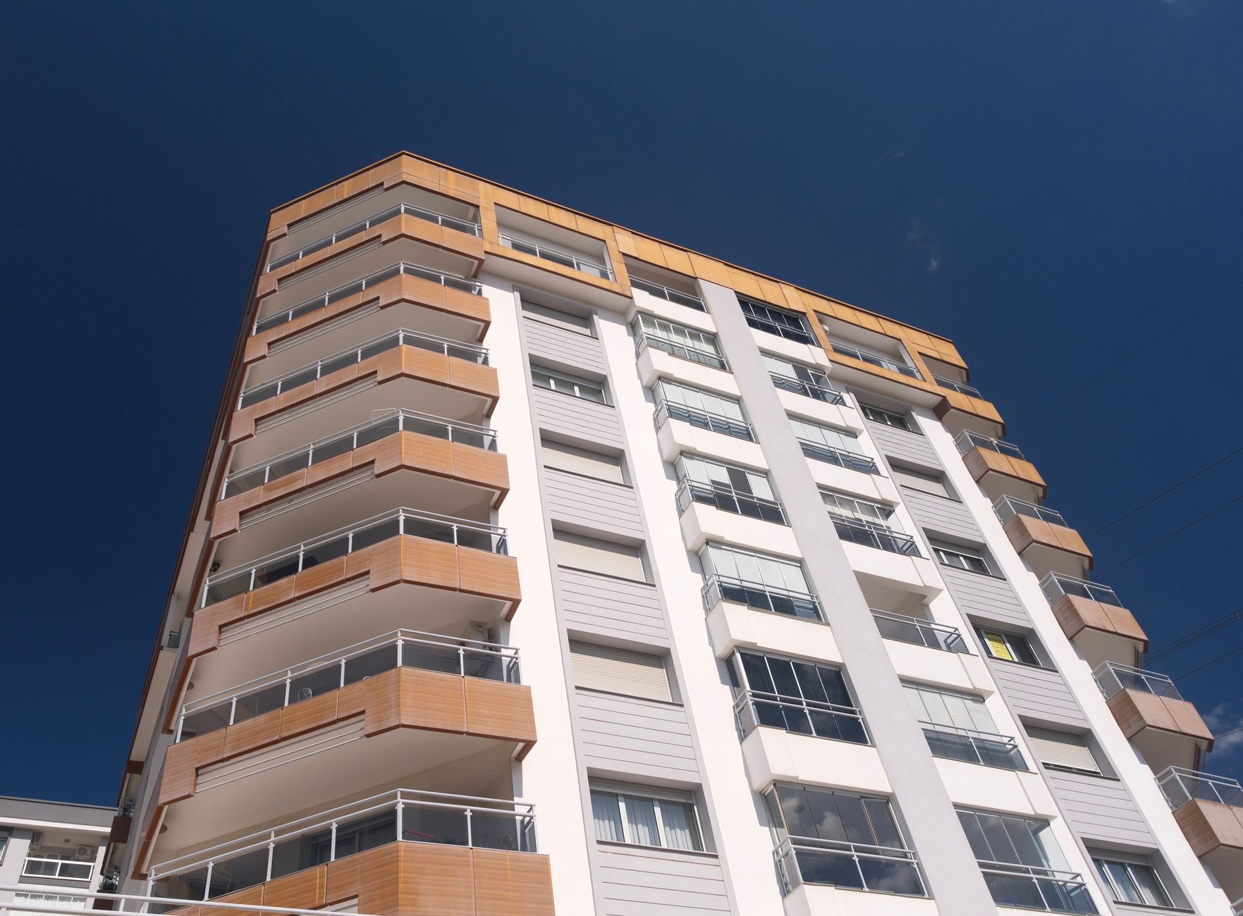 Escrocherie imobiliară în Spania: un bărbat a înșelat 36 de persoane pentru peste 44.000 de euro