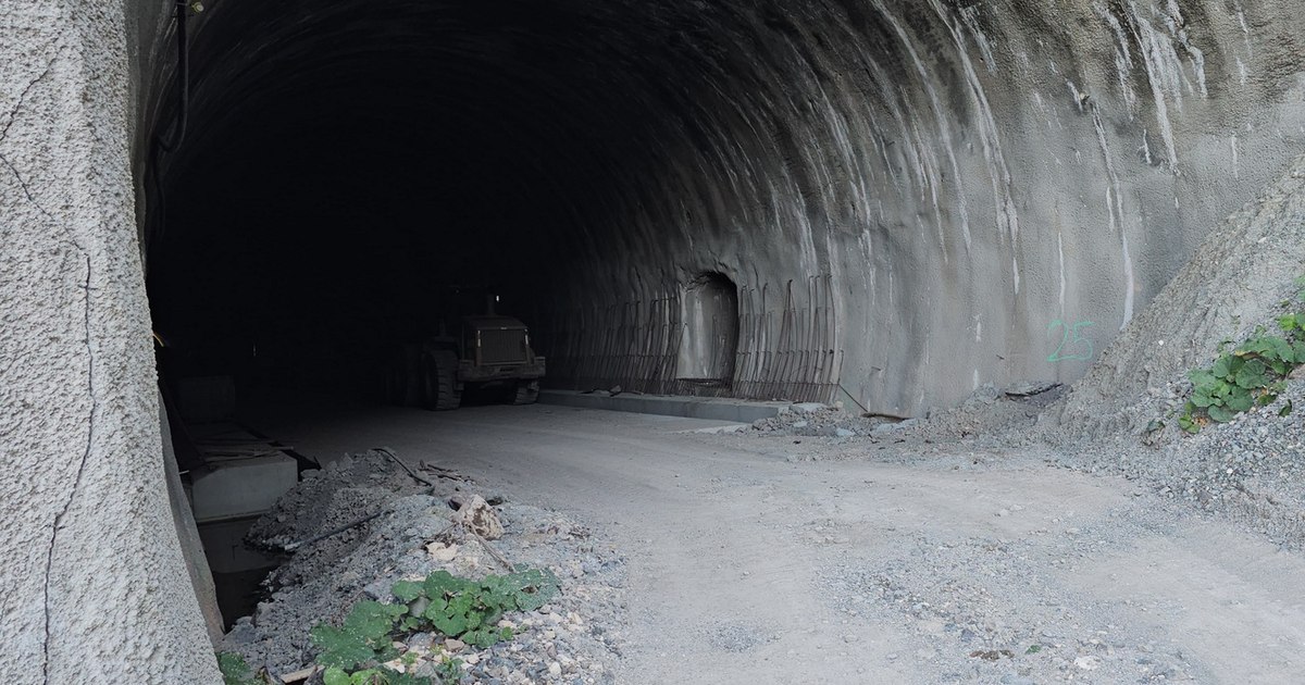 Tunelurile de la Sălciva amână finalizarea magistralei feroviare Simeria – Arad până în 2027