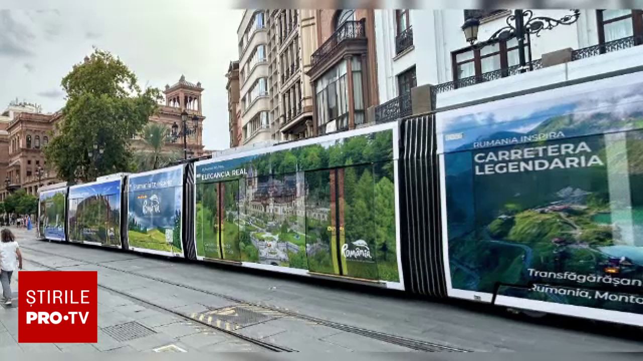 România promovează atracțiile turistice prin intermediul unui tramvai decorat în Spania