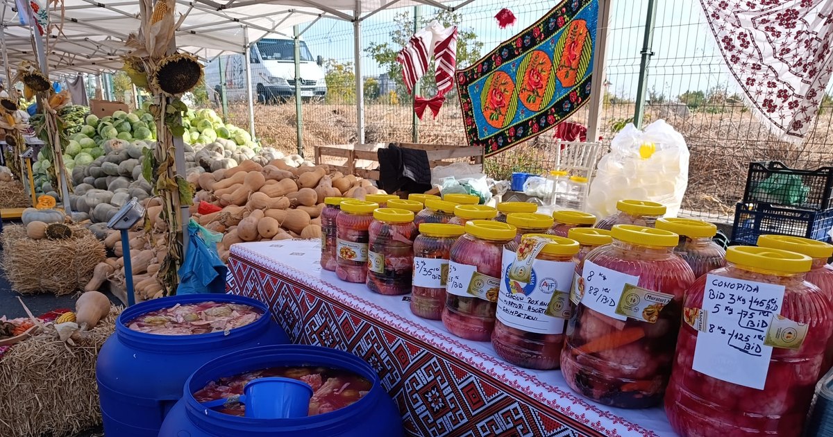 Târgul Producătorilor Olteni de la Slatina: vânzările sunt în scădere, deși produsele sunt abundente