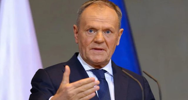 Premierul polonez: Atacurile asupra școlilor sunt alimentate de glorificarea violenței pe internet