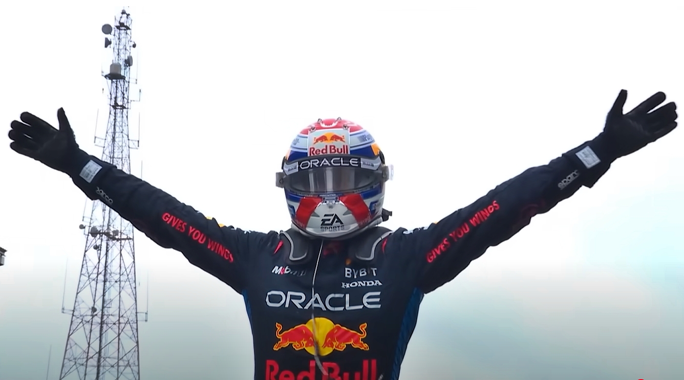 Max Verstappen a câștigat Marele Premiu de Formula 1 de la Singapore