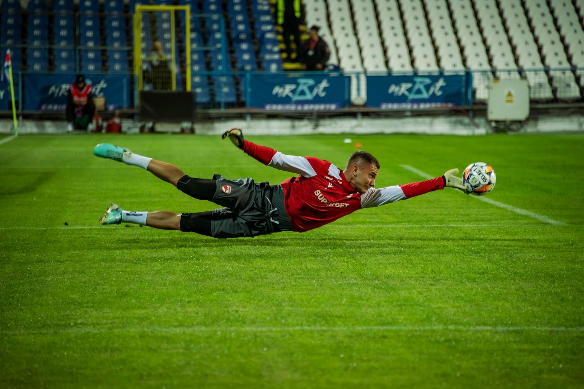 Ionuț Radu a contribuit la rezultatul Celta Vigo în disputa cu Elche din La Liga