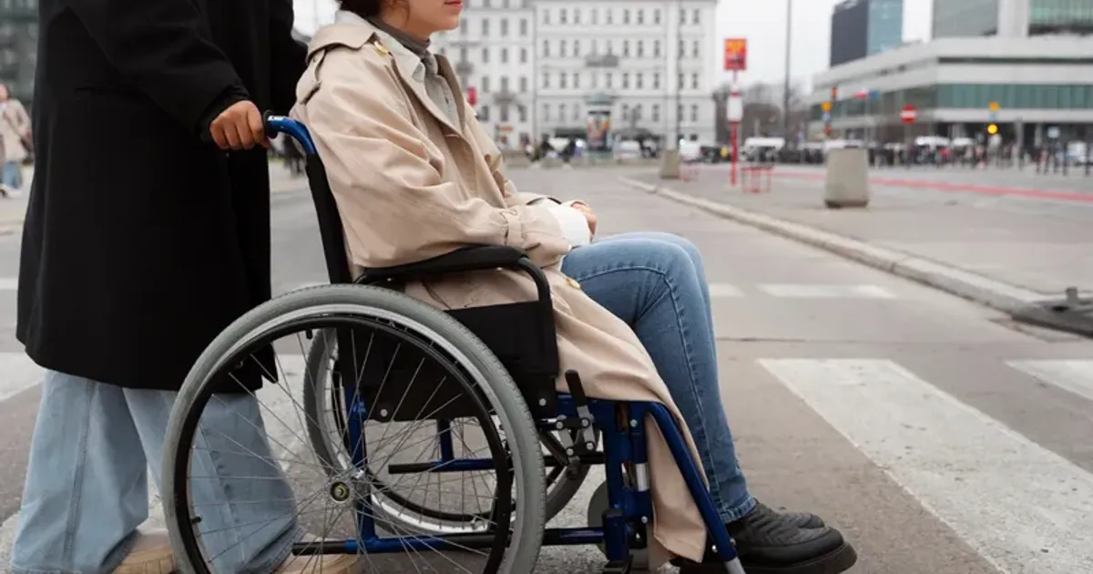 Calendarul plăților pentru indemnizația de handicap: când intră banii pe card sau prin Poștă