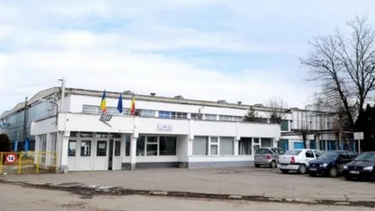 Protest masiv la IAR Ghimbav: angajații protestează împotriva majorării indemnizațiilor Consiliului de Administrație