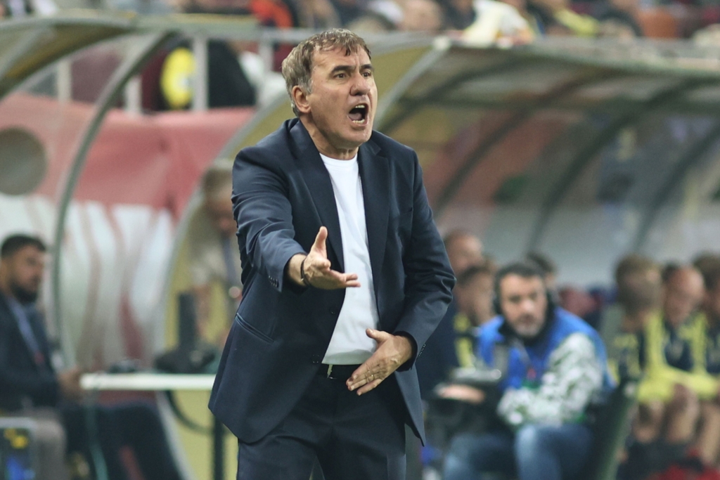Criză la naționala României: Gică Hagi a vrut să demisioneze după înfrângerea cu Bosnia