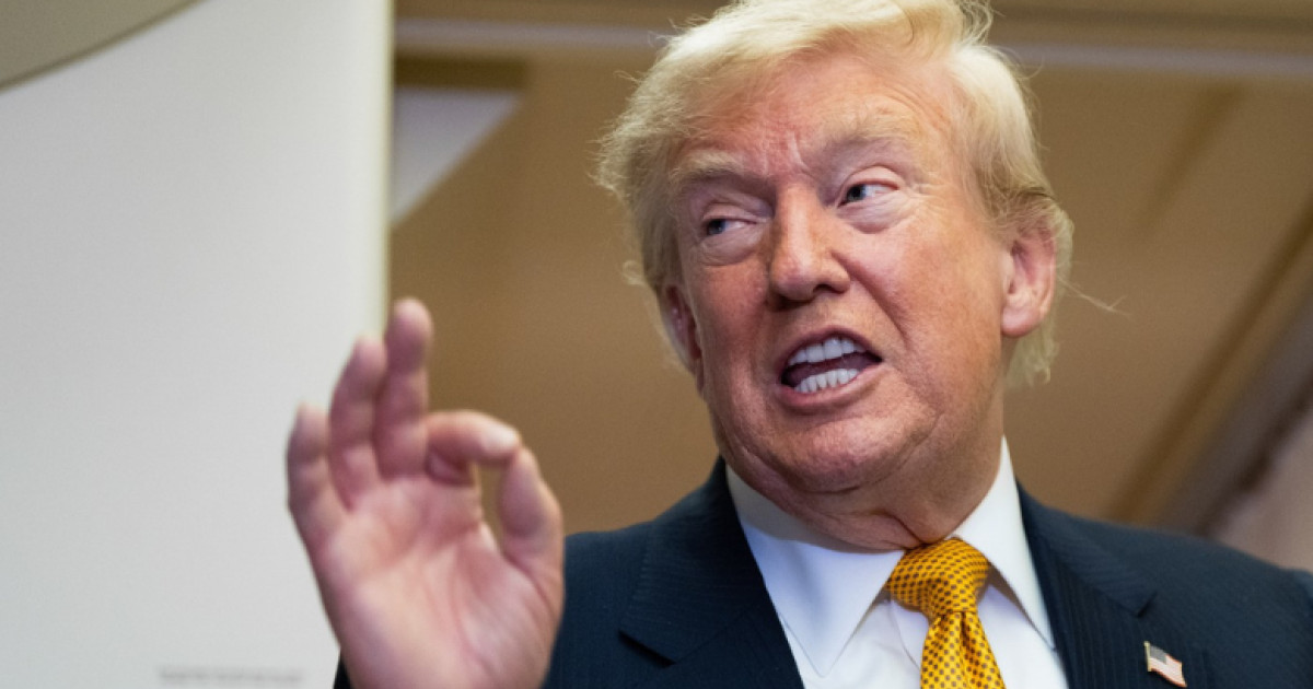 Donald Trump apără acordul cu Vladimir Putin privind exporturile de motorină din Rusia