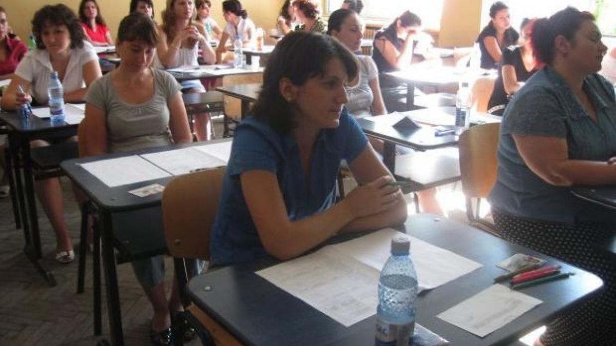 Concurs pentru funcții de conducere în școli: Peste 7.000 de profesori sunt la examen