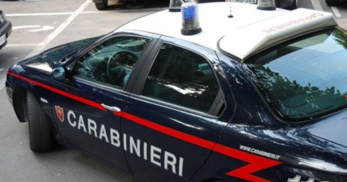 Un cetățean român a clonat cardurile de carburant ale Poliției italiene