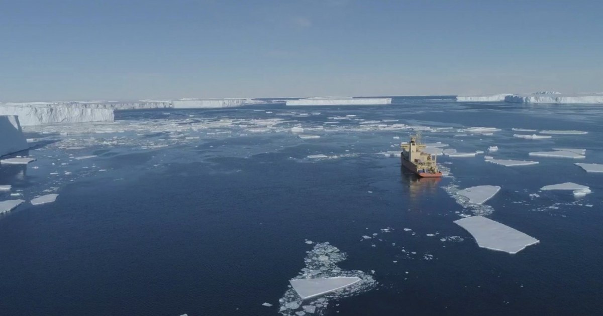 Groenlanda și Antarctica au pierdut trilioane de tone de gheață. Impactul asupra nivelului oceanelor este masiv
