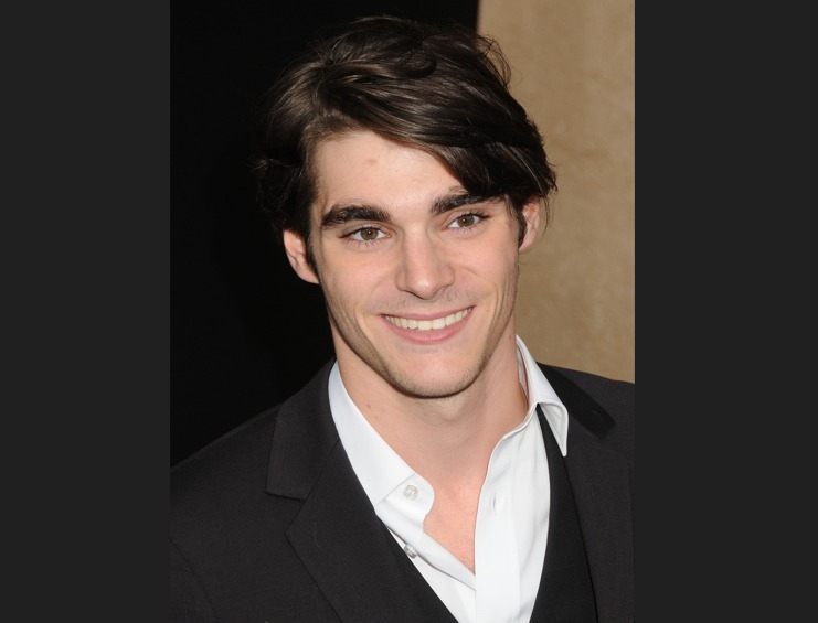 Actorul RJ Mitte, cunoscut din serialul Breaking Bad, a murit la vârsta de 34 de ani