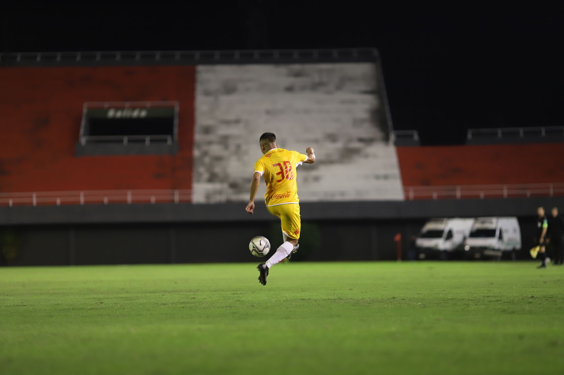 Rezultate Liga Campionilor: Inter a suferit înfrângere, iar Barcelona a câștigat în deplasare
