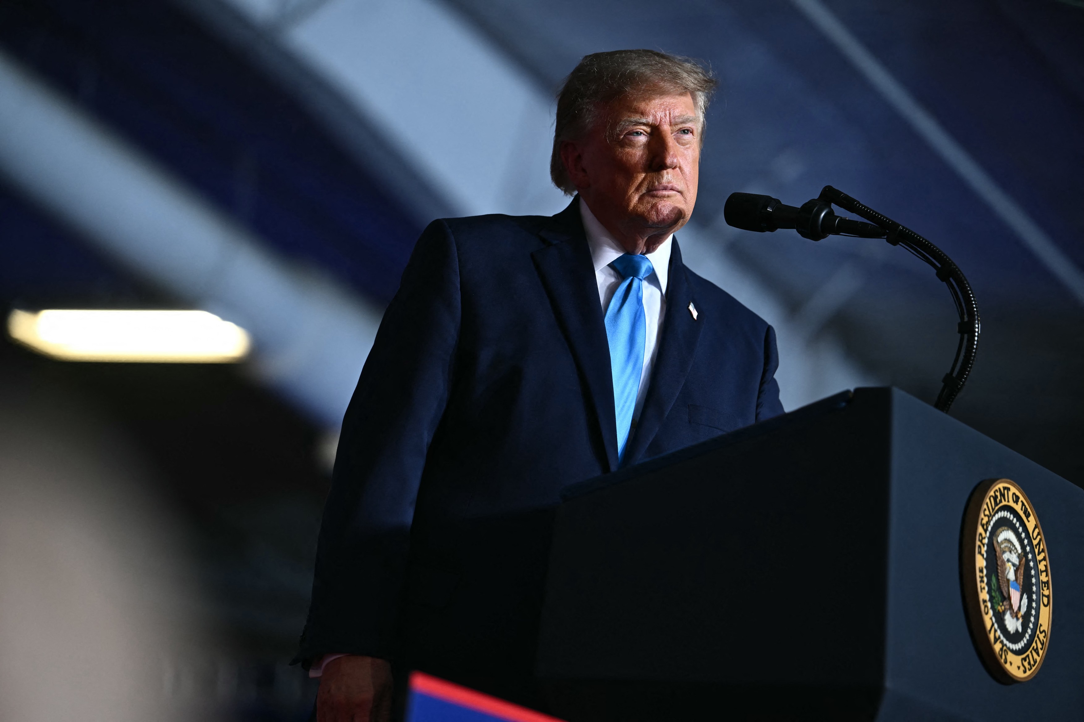Donald Trump anunță explorări de amploare pentru petrol și minerale în Groenlanda
