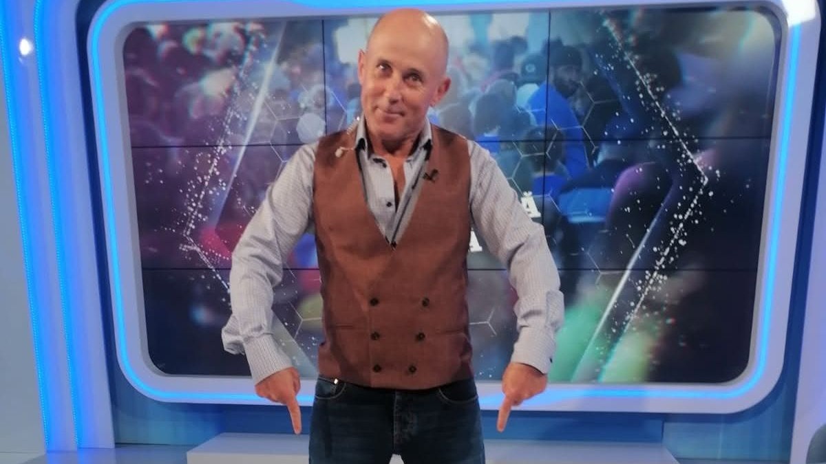 Mugur Mihăescu se apără după criticile primite pentru discursul din Parlament despre femeia-antreprenor